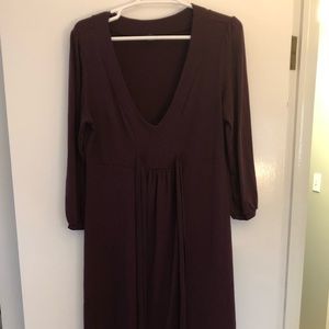 V-neck dress